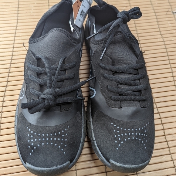 Norty unisex sz 10 water, Fisherman, beach, drainage shoes. New with tags. 310pm - Picture 3 of 13